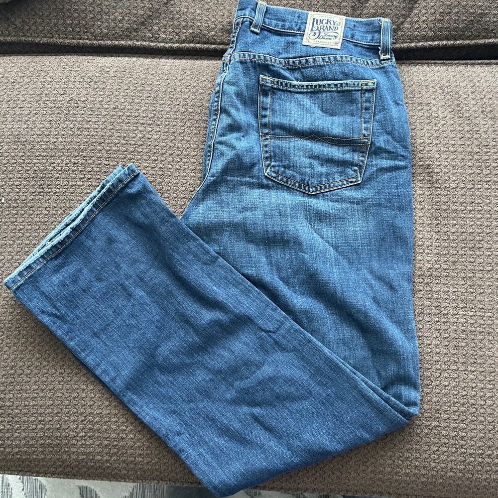 Lucky brand boot cut Size 16 jeans